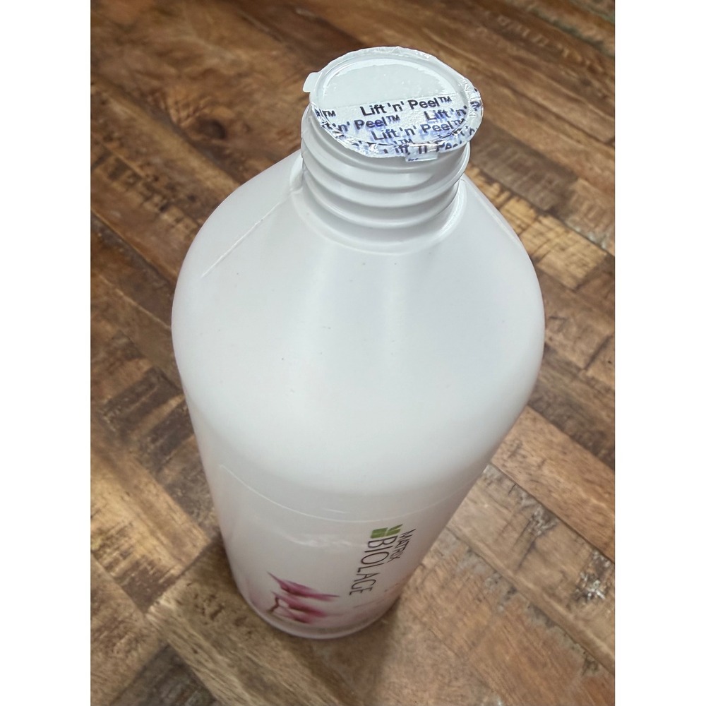 Matrix Biolage Color Last Shampoo For Color Treated Hair 33.8 Oz 1 Liter - Picture 3 of 3